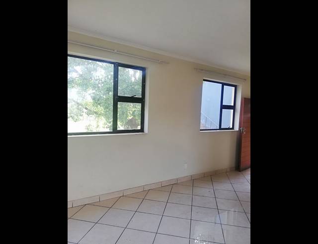 2 BEDROOM FLAT FOR SALE IN MADADENI